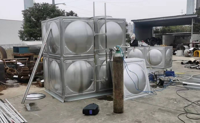 武威组合式不锈钢水箱在日常生活使用中有哪些特点